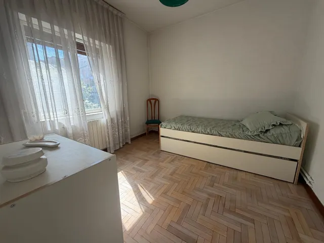 MAGNIFICO PISO EN EL BARRIO DE EL SALVADOR — 30