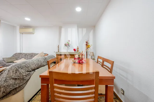 Piso con terraza privada y garaje en taialà — 8