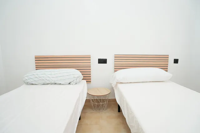 Bungalow en planta baja con licencia turística, piscina y garaje – ¡ideal para inversión! — 21