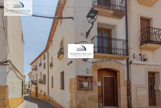 Edificio 5 habitaciones 366m² en venta - Centro