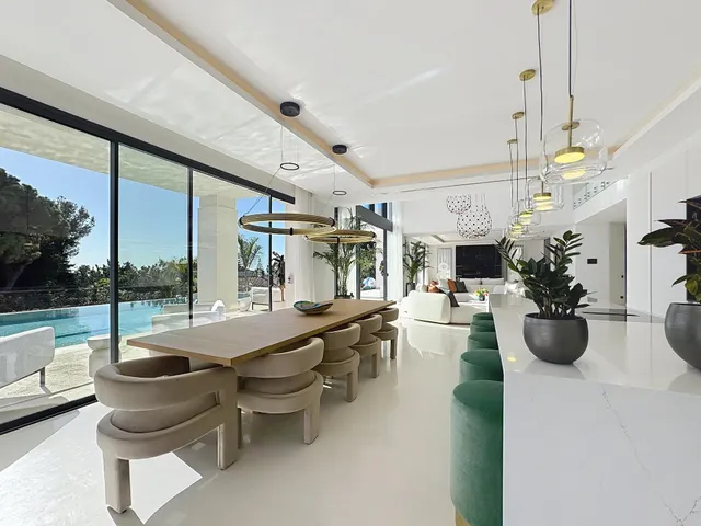 Moderna villa de lujo en la prestigiosa urbanización de Sierra Blanca, Marbella — 8