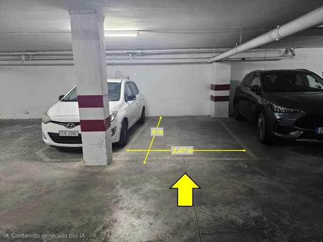 Piso de 4 dormitorios con plaza de garaje en San Basilio, con terraza de 20 m2 anexa al trastero en la cubierta. — 50