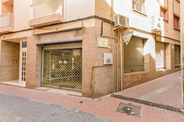 Se vende Casa en Olesa de Montserrat (Barcelona). — 11