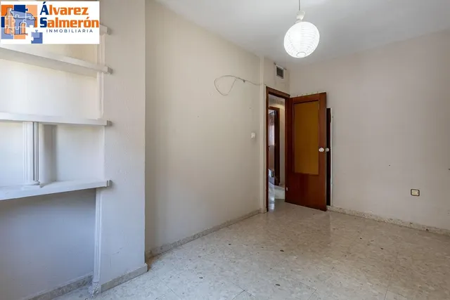 Espacio, luz y comodidad en una vivienda con grandes posibilidades en zona Alcampo — 17