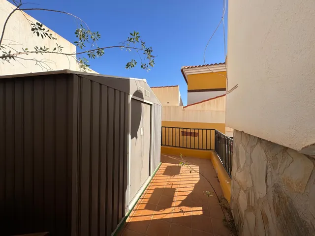 Exclusivo chalet independiente con apartamento en Castell de Ferro, la joya de la Costa Tropical — 15