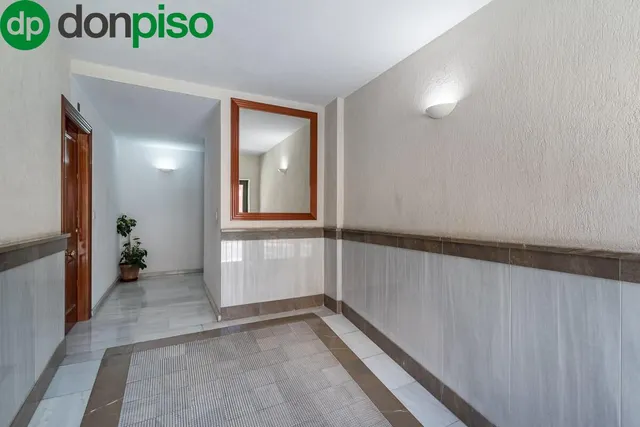¡¡Fantástico piso de 7 habitaciones en Bola de Oro!! — 25