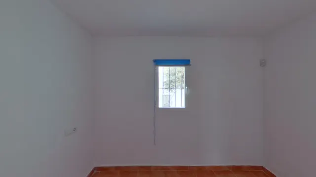 Venta de Vivienda en Marbella, Málaga. Activo Inmobiliario Sin Posesión / Alquilada / No se Puede Visitar. — 9