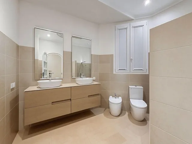 ¡Vive la Gran Vía del Marqués del Turia desde este espectacular piso en Joaquín Costa! — 11