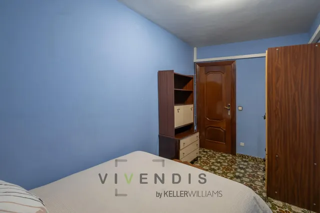 Vivienda en venta en Santa Coloma de Gramenet — 11