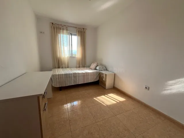 ¡habitaciones DE ALQUILER A 5 MIN DE RENFE! — 5