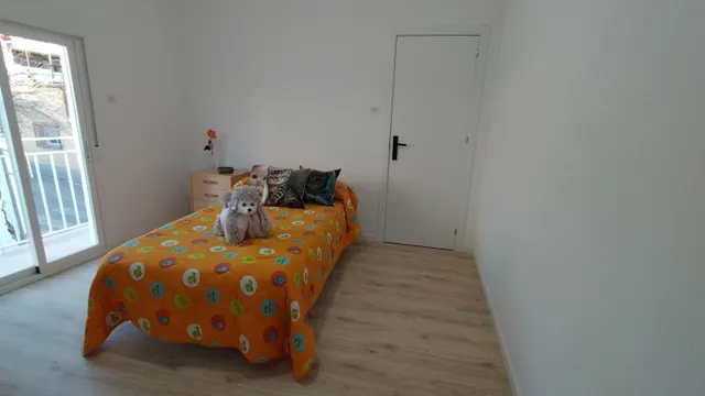 ESPECTACULAR CASA EN ESQUINA EN LA ZUBIA — 21