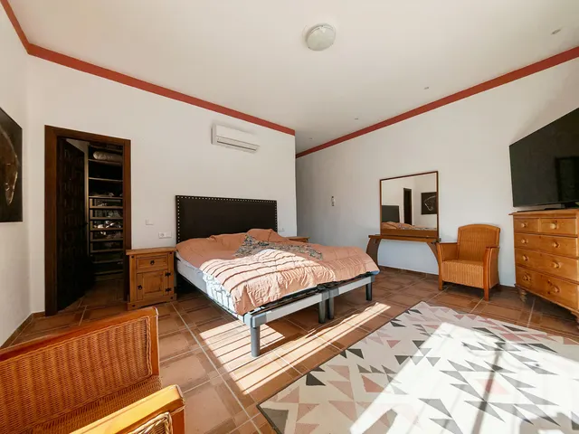 Finca rústica 4 habitaciones 360m² en venta - South of spain — 23