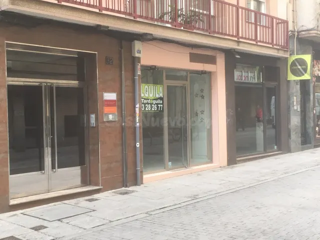 MONTE SU NEGOCIO EN EL CENTRO DE SALAMANCA. — 2