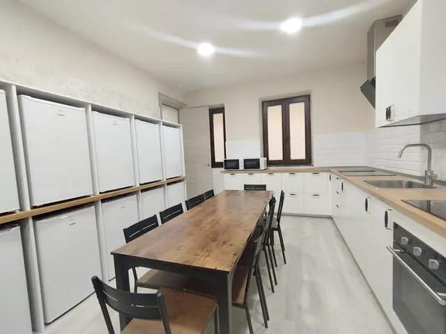 Habitación RC Magistral equipada con baño propio — 12