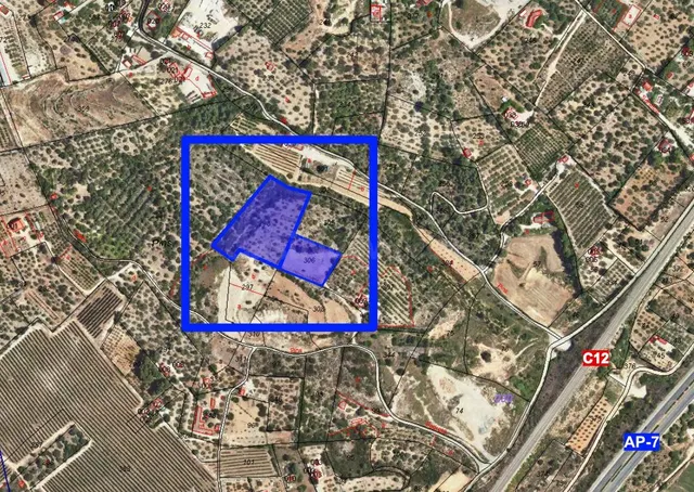 EN VENTA TERRENO RÚSTICO POSIBILIDAD CONSTRUCCIÓN PARTIDA PI