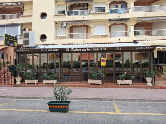 VENTA DE LOCAL - RESTAURANTE EN PLAYA DE GANDIA - foto 2
