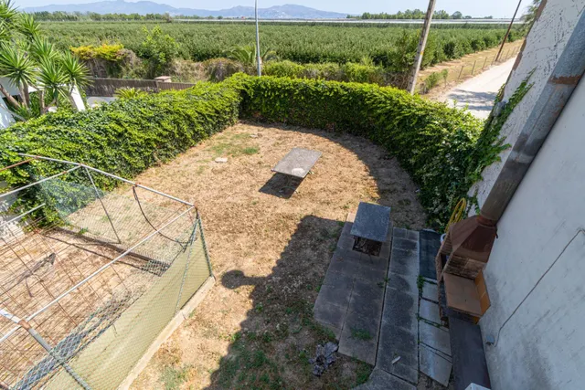Casa/Chalet independiente de estilo rústico, en Bon Relax, Sant Pere Pescador, a 1Km del mar. — 50