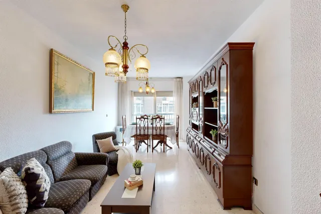 ¡Amplia  vivienda y todo exterior y en esquina en el Paseo Alfonso XIII! - Cartagena — 21