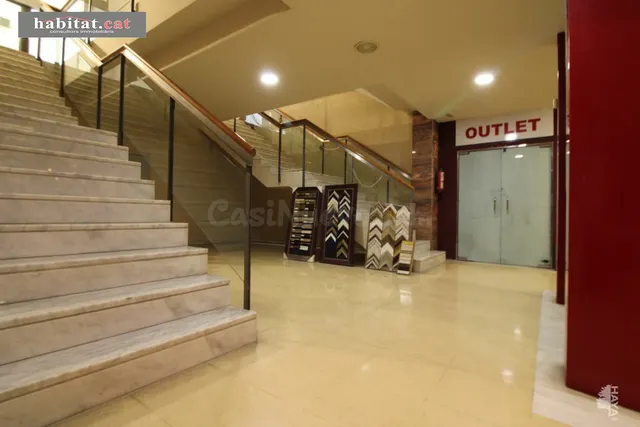 ¡¡LOCAL COMERCIAL EN LA BOVILA - VILANOVA I LA GELTRÚ!! - foto 4