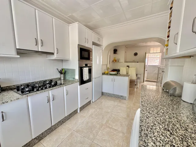 Villa 7 habitaciones 374m² en venta - Comunidad valenciana — 17