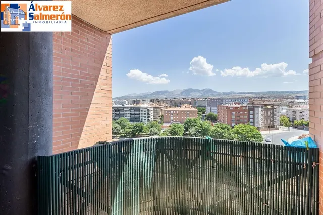 FANTASTICO PISO EN ROTONDA EUROPA — 11