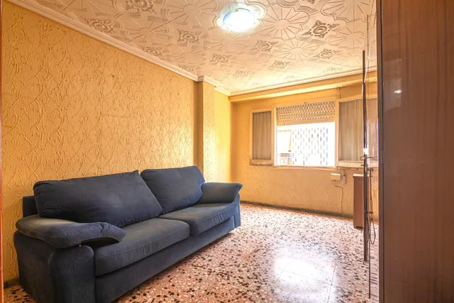 Piso de 4 habitaciones con ascensor en Altabix - Elche — 11