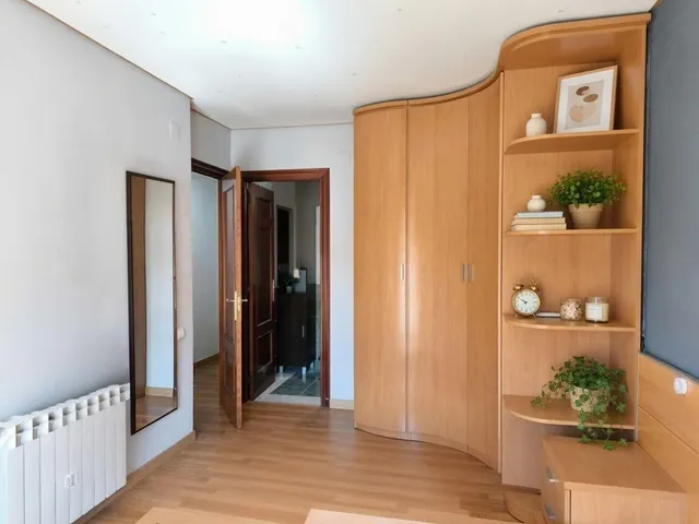 Excepcional vivienda en violant d'hongria con parking doble, trastero y zona comunitaria — 36