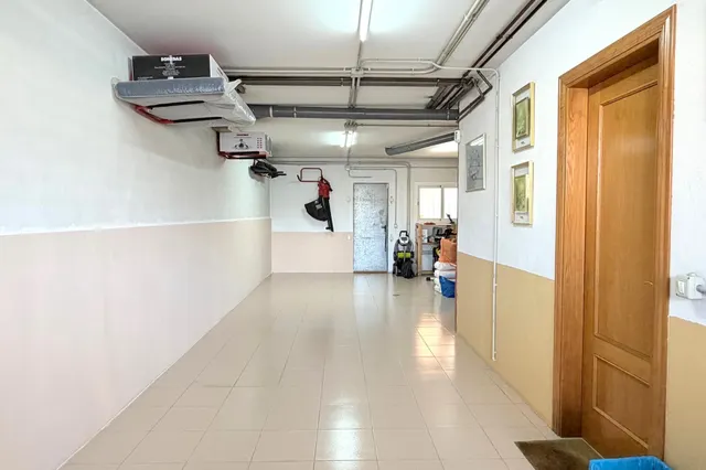 FANTÁSTICA CASA CON JARDÍN Y PISCINA!!! — 26