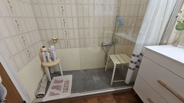 ÁTICO A LA VENTA EN EL CENTRO DE PINEDA DE MAR Y PISCINA COMUNITARIA — 35