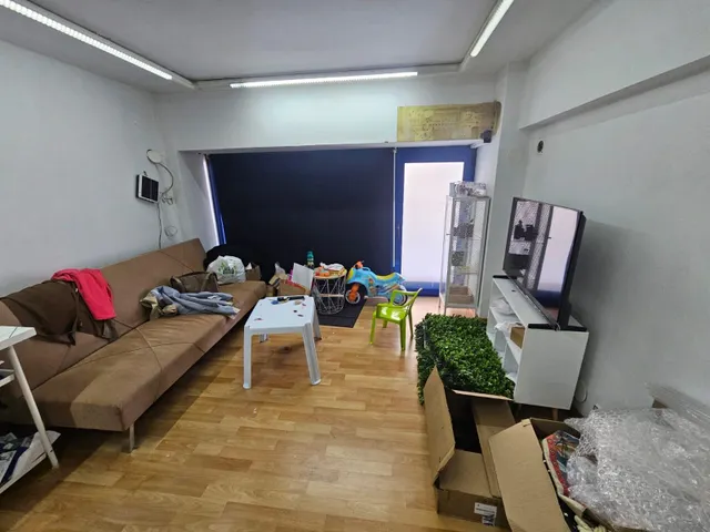 !!!!!se traspasa local comercial en plena calle centrica muy transitada en Ourense¡¡¡¡ — 20