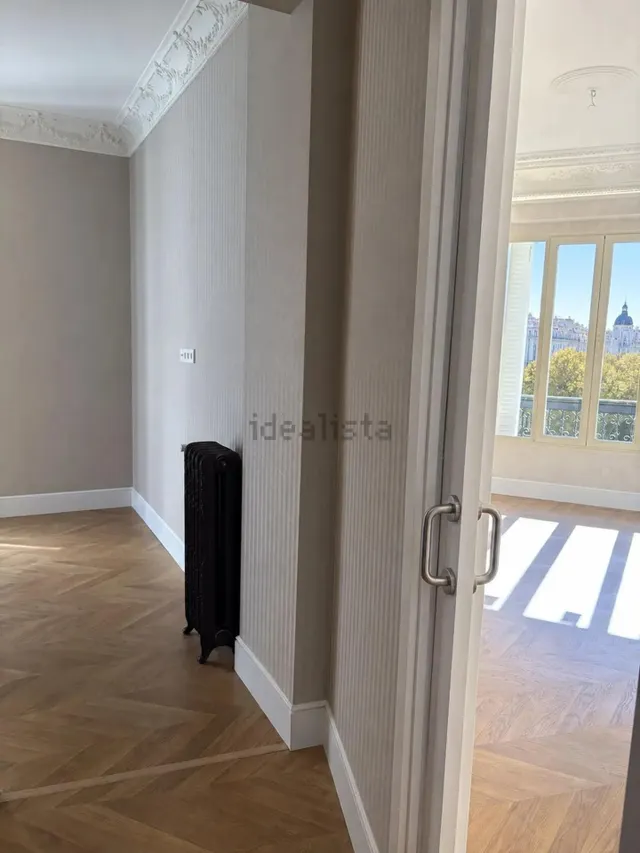 Exclusivo Piso Reformado en Chamberí, Madrid por €1.600.000 — 7