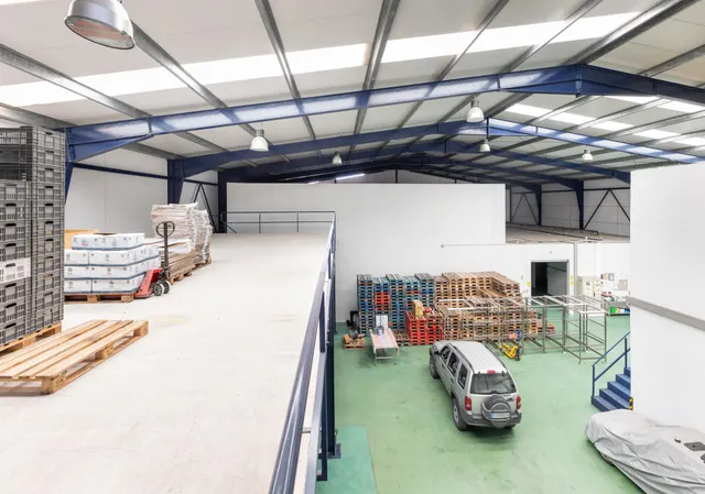 SE VENDE  Nave Industrial en Dúrcal con Instalaciones Completas y Cámara Frigorífica — 26