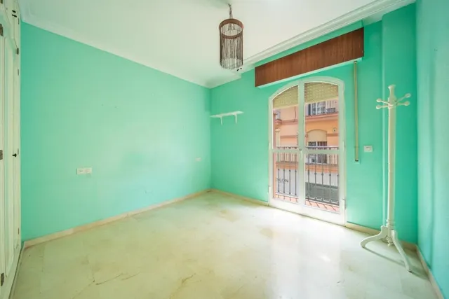 ¡4 dormitorios en Fuengirola! amplitud, terraza y ubicación privilegiada — 17