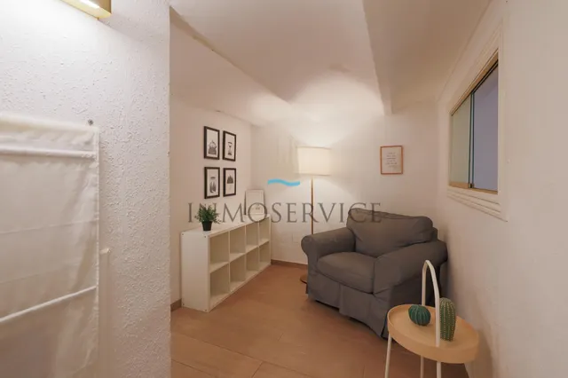 ENCANTADOR PISO CON LICENCIA TURÍSTICA EN SANTS — 12