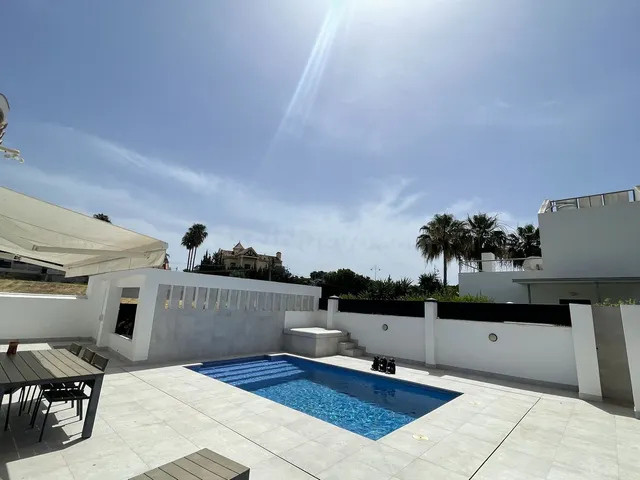 Chalet 3 habitaciones 195m² en venta - Marbella — 4