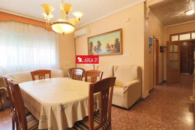 CASA DE PUEBLO para entrar a vivir en La Pobla de Vallbona - foto 4