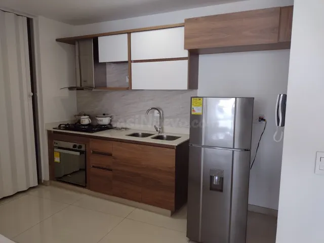 Vendemos hermoso Apartamento en Crespo con vista directa al  - foto 5