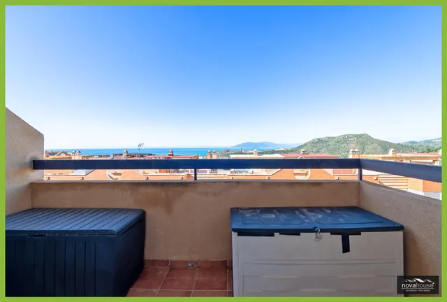 PRECIOSO PISO CON VISTAS AL MAR — 16