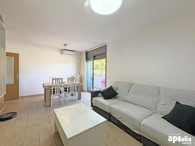 Fantástico piso en venta con parquing en parc europa. barberà del vallés. — 7