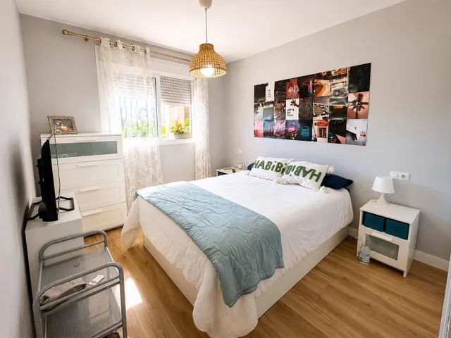 SE VENDE PISO DE TRES habitaciones GARAJE Y TRASTERO EN ALGECIRAS, ZONA ERMITA — 10