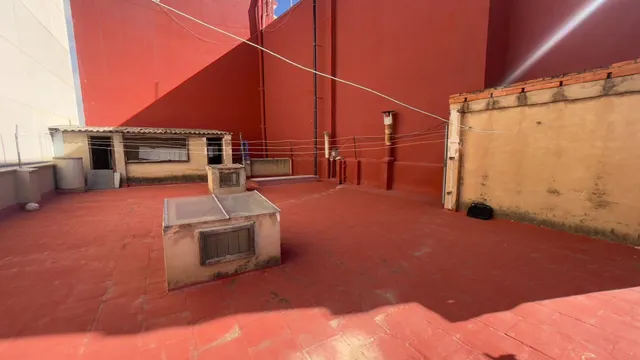 CASA DE DOS PLANTAS DE 180 M2 CADA UNA EN EL CORAZON DE TORRENT — 14