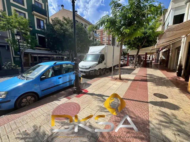438 M2 EN PLENO BENICASIM PUEBLO: UNA CASA DIFÍCIL DE REPETI - foto 3