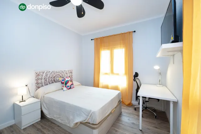 Piso reformado en zona Zaidin — 18