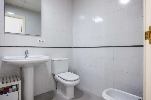 Vivienda adosada reformada, amplia y lista para entrar a vivir — 37