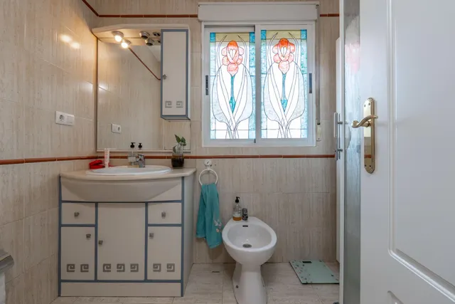 VIVIENDA UNIFAMILIAR ADOSADA EN OGIJARES — 44
