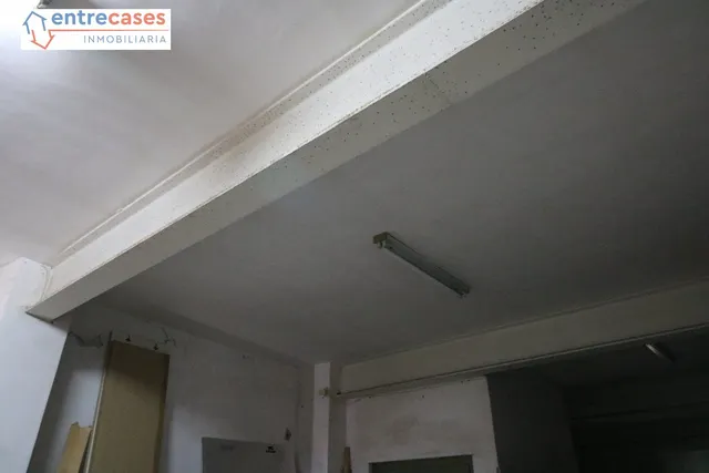 OPORTUNIDAD PARA CONSTRUCTORES. 1.100M2 DE TECHO, 5 PLANTAS DIAFANAS CON ASCENSOR-MONTACARGAS — 15