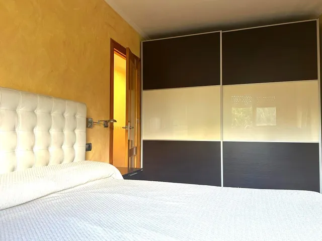 Amplio y Luminoso Piso en El Ejido Norte - Excelente Oportunidad por €129,900 — 15