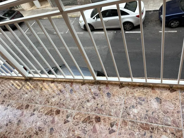 Te ofrecemos este bonito piso de 2 habitaciones y vestidor en bloque con ascensor recién reformado! — 17