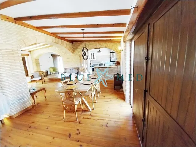 Sorprendente casa de campo con 4 dormitorios y 3 baños. — 14