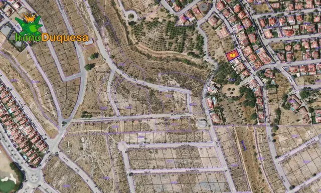 Solar URBANO de casi 500 m2 con impresionantes vistas despej - foto 2